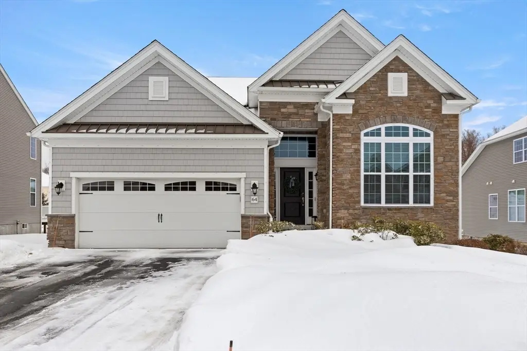 64 Pine Tree Dr #64, Methuen, MA 01844 - #1