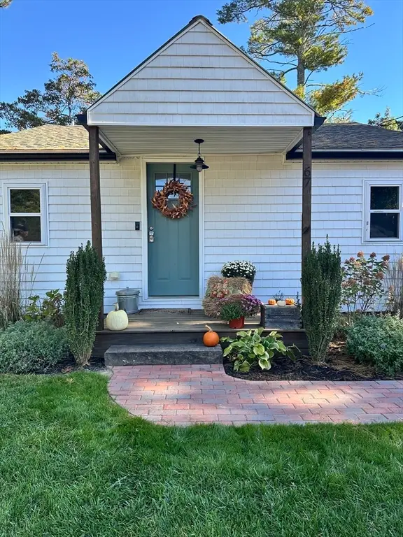 67 Crystal Lake Dr, Carver, MA 02330 - #2