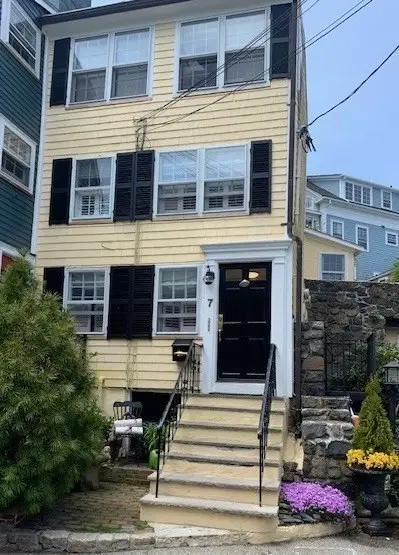 7 Lee Street #1, Marblehead, MA 01945 - #1
