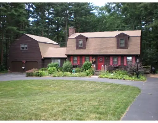 23 Horseshoe Dr, Plainville, MA 02762 - #1