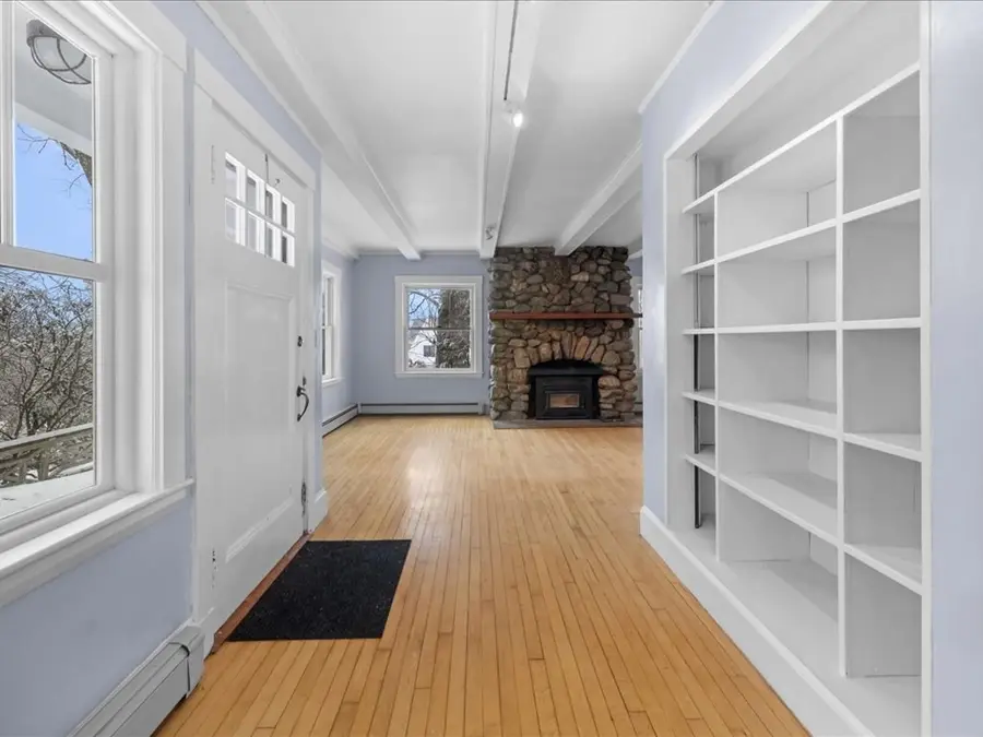 207 Pleasant Street, Milton, MA 02186 - #3