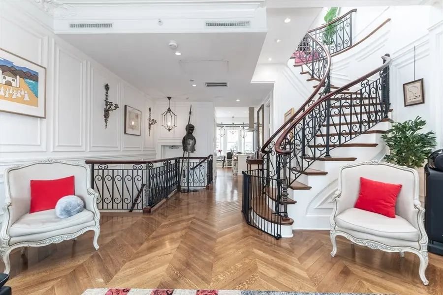 230 Commonwealth Ave, Boston, MA 02116 - #3