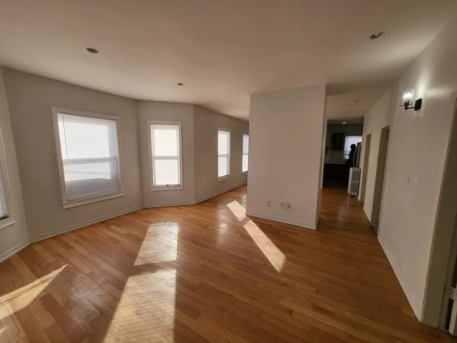 809 Warren Ave, Brockton, MA 02301 - #3