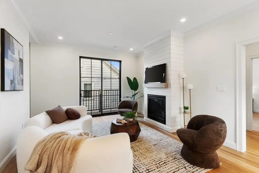 27 Shepard St #4, Boston, MA 02135 - #2