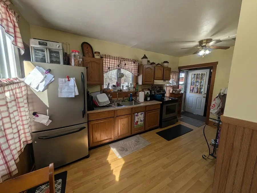 167 West Broadway, Gardner, MA 01440 - #3