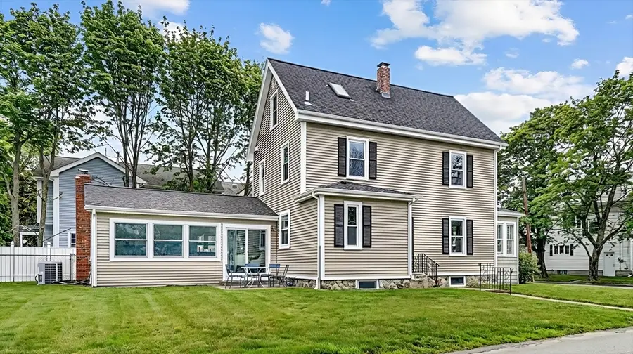 40 Pickering St, Winchester, MA 01890 - #3