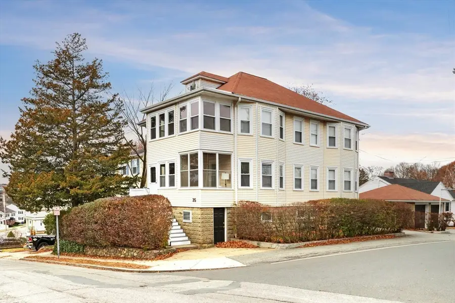 35 Richardson #2, Wakefield, MA 01880 - #2