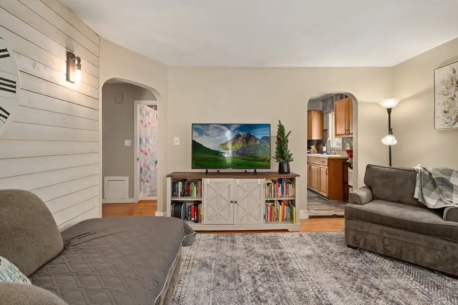 21 Williams St, Nashua, NH 03060 - #3