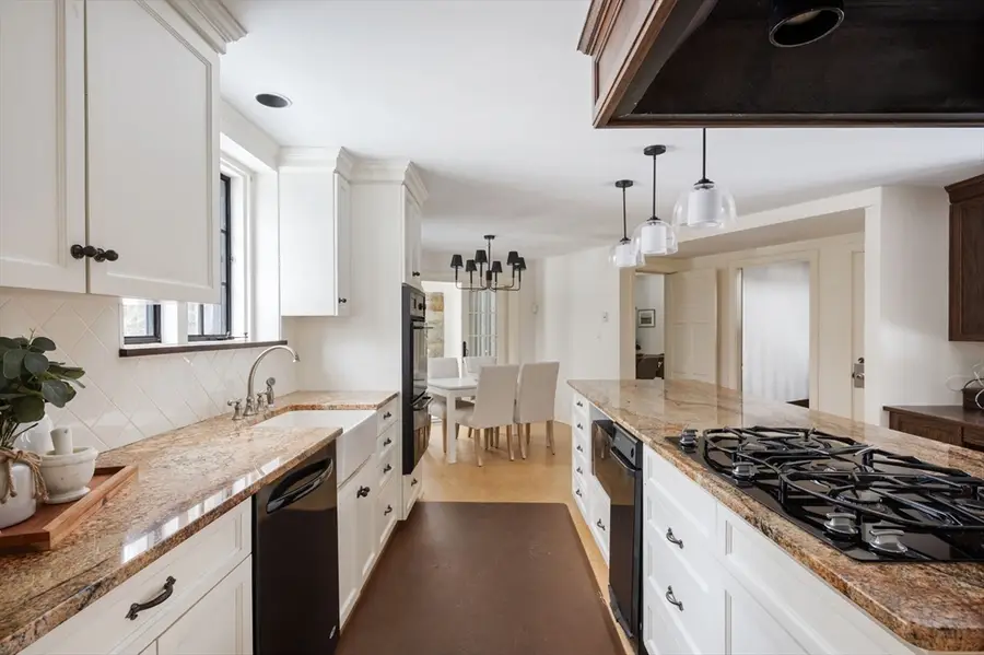 3 Evergreen Ln, Hingham, MA 02043 - #3