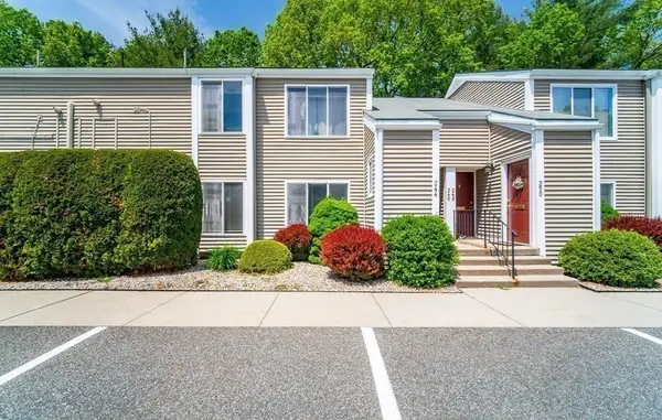 244 Nassau Dr #244, Springfield, MA 01129