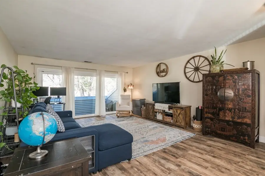 244 Nassau Dr #244, Springfield, MA 01129 - #2