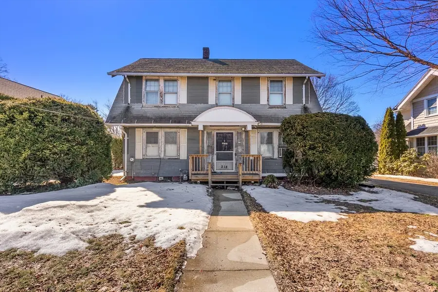 224 Riverdale St, West Springfield, MA 01089 - #2