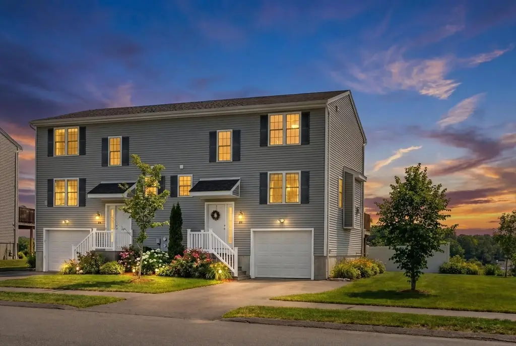 22 Bittersweet Blvd, Worcester, MA 01607 - #1