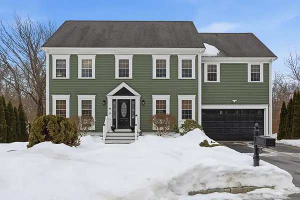 5 Chapel Way, Stoneham, MA 02180
