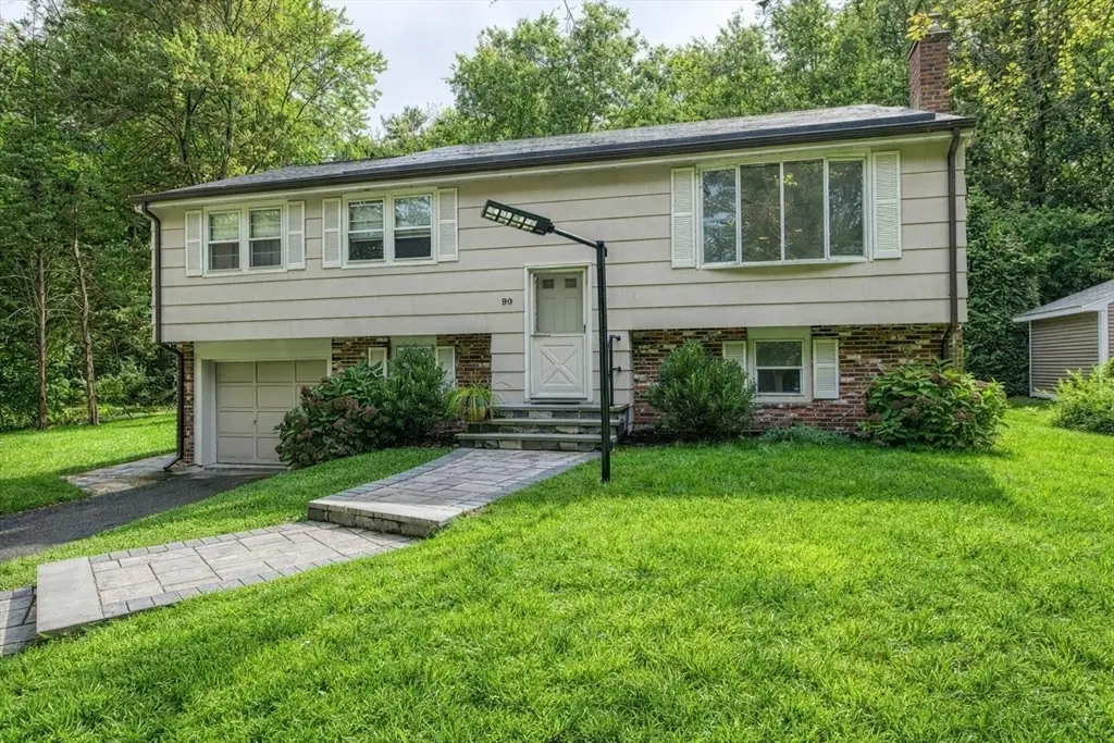 90 Charles Circle, Stoughton, MA 02072 - #1