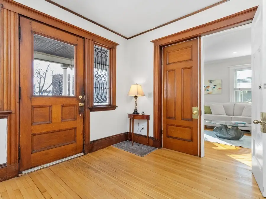 15 Henshaw St #1, Boston, MA 02135 - #3