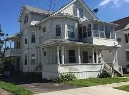 104-106 Madison St, Chicopee, MA 01020