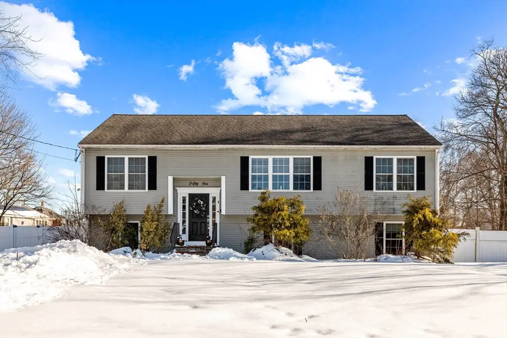 51 Oscar Ave, Brockton, MA 02302 - #1