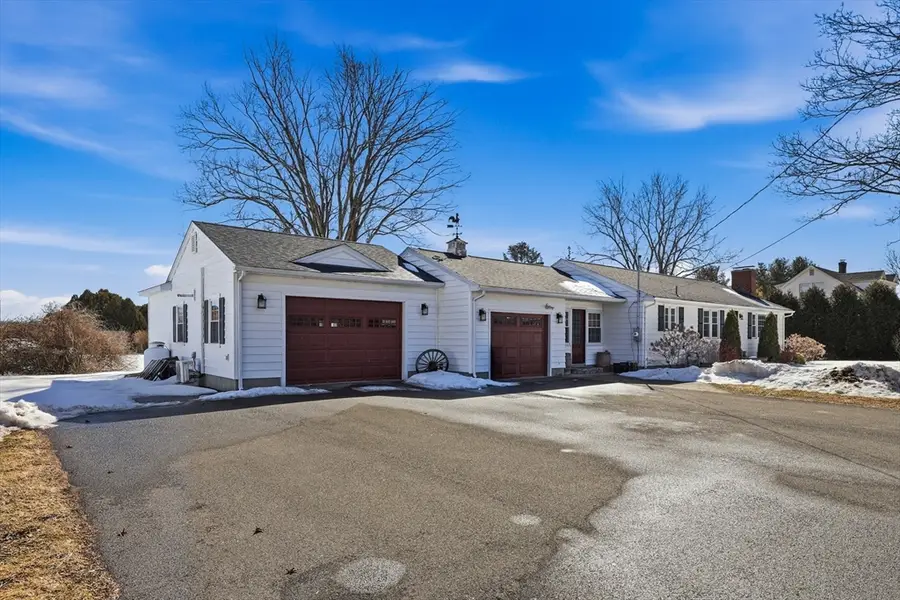 27 River Dr, Hadley, MA 01035 - #3
