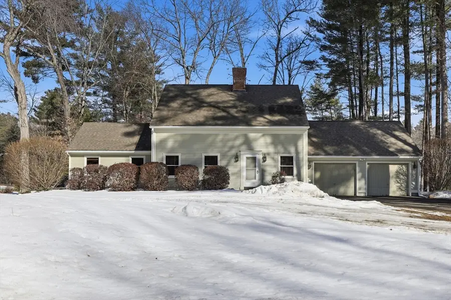 8 Aloha Dr, Hadley, MA 01035 - #2
