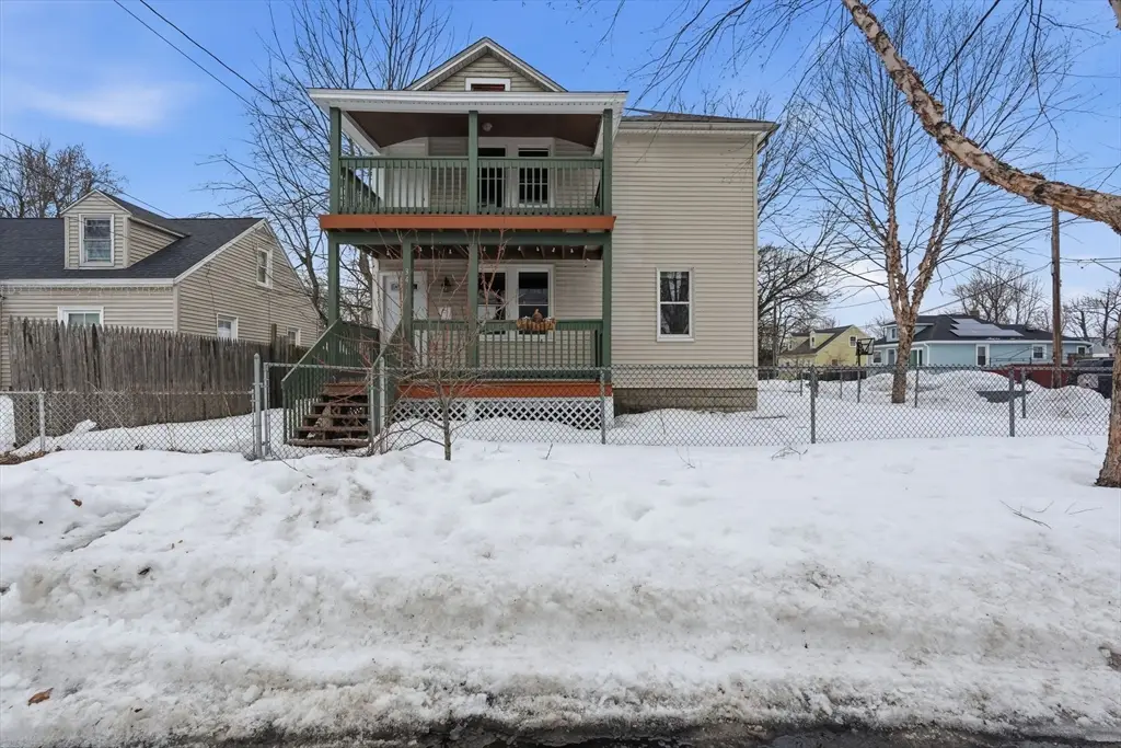 34 Savoy Ave, Springfield, MA 01104 - #1