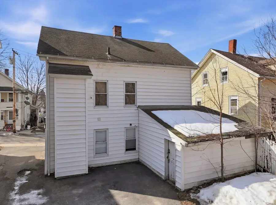 22 Vigeant St, Ware, MA 01802 - #3