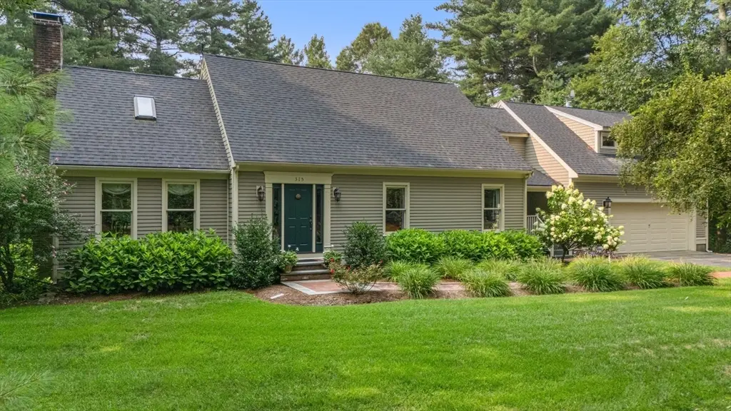 315 Church St, Duxbury, MA 02332 - #1