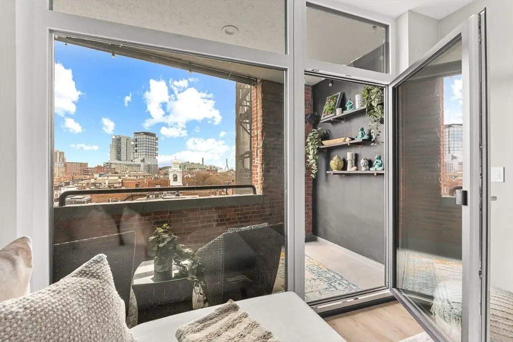 300 Commercial St #709, Boston, MA 02109 - #1