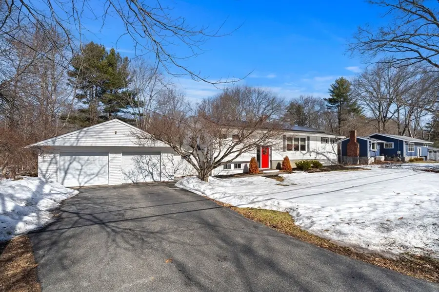 237 Davis St, Bedford, MA 01730 - #2