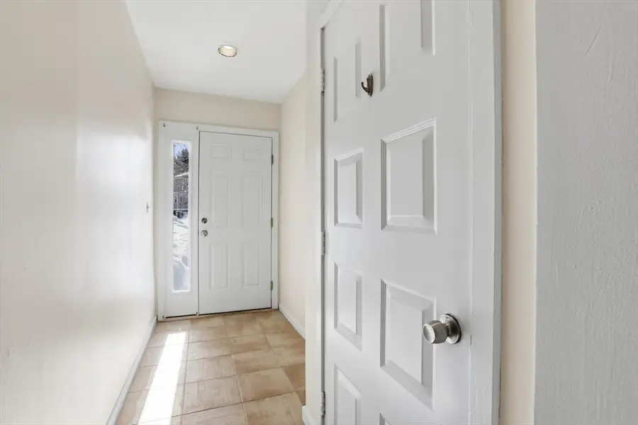 3 Stillwell Dr #10B, Salem, MA 01970 - #3