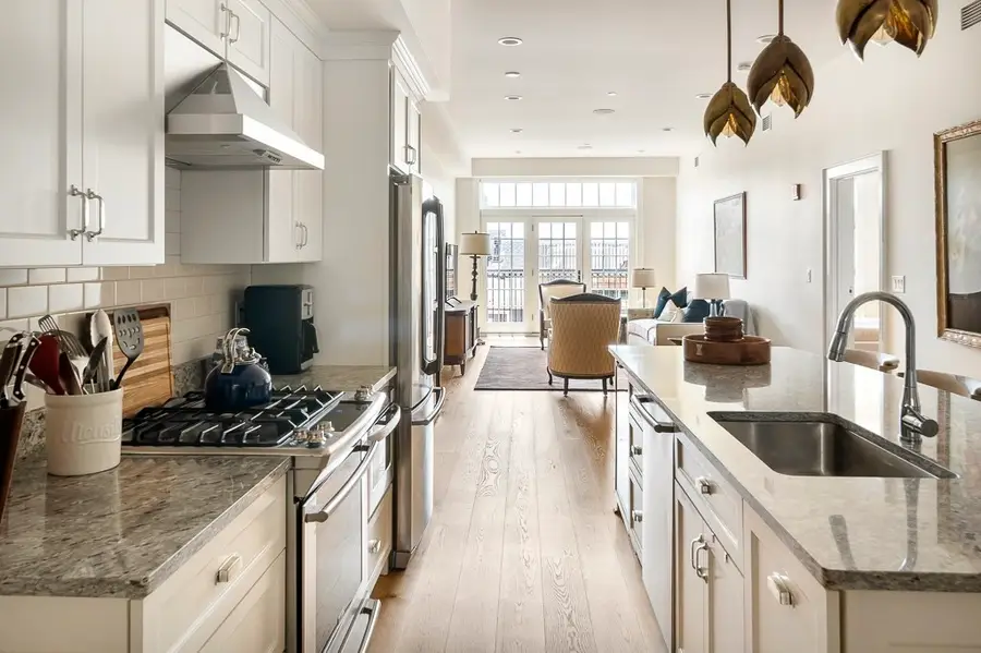 380 Bunker Hill St #111, Boston, MA 02129 - #2