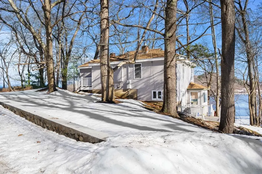 25 River Rd, Merrimac, MA 01860 - #2