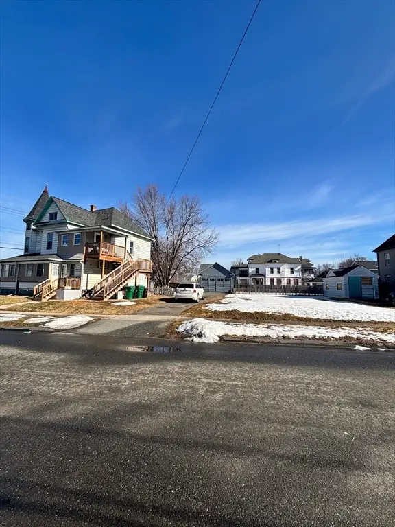 519 Chicopee St, Chicopee, MA 01013 - #2