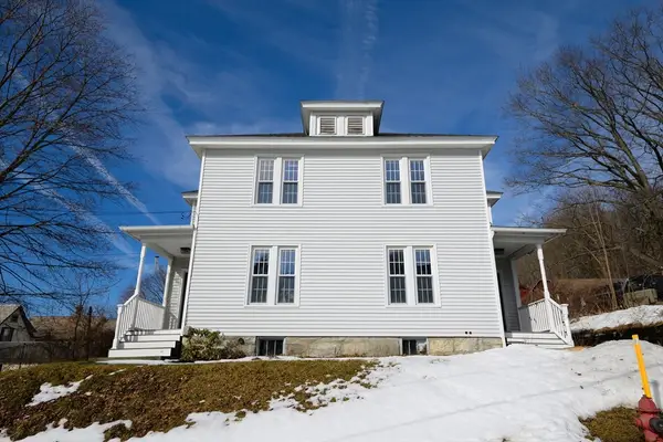 83 Williams St, North Adams, MA 01247