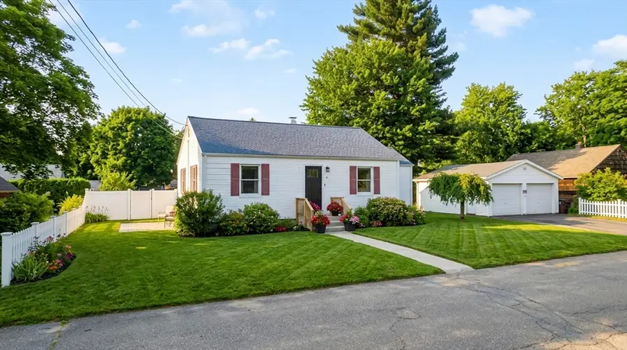 88 Woodmont St, Westfield, MA 01085 - #2