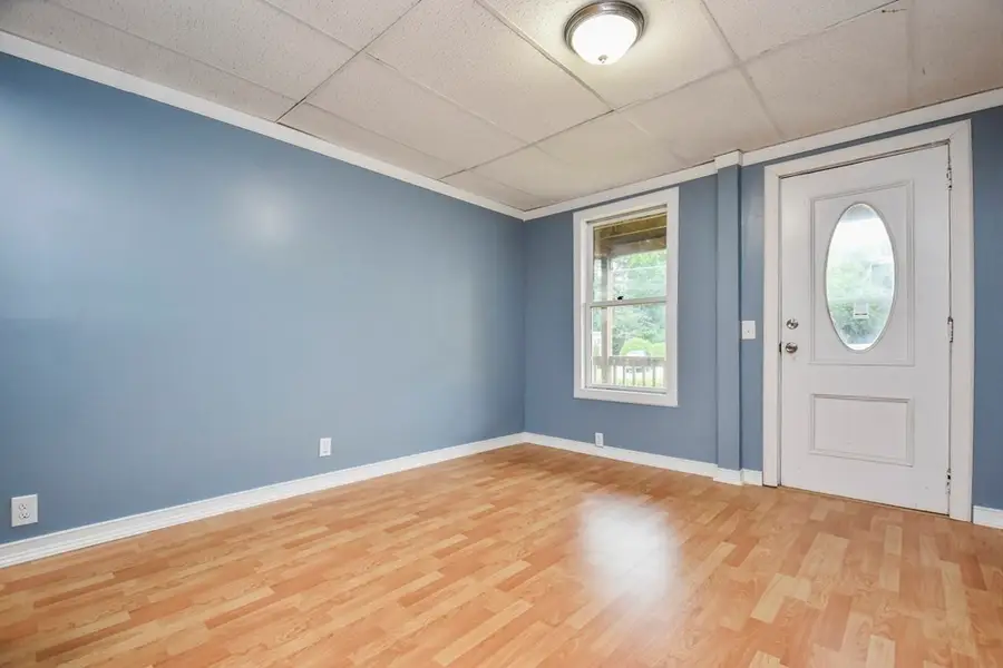 390 Parker St, Gardner, MA 01440 - #3