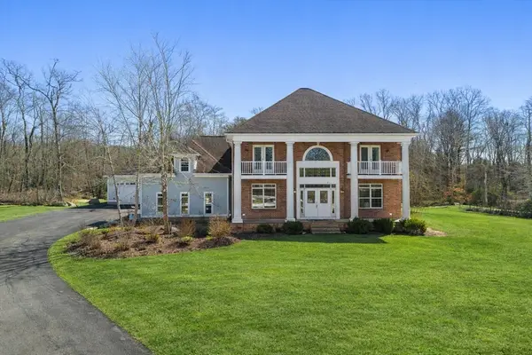 7 Taber Ln, Westport, MA 02790