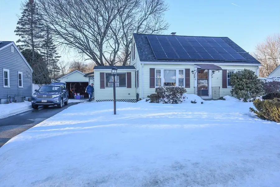 35 Beverly Avenue, Uxbridge, MA 01569 - #2
