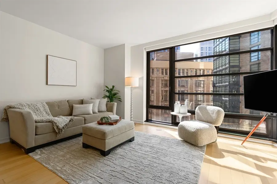 580 Washington St #700, Boston, MA 02111 - #2