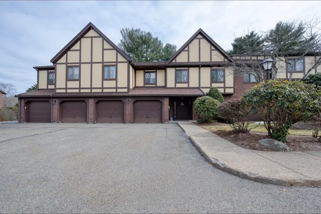32 Rainbow Pond Dr #B1, Walpole, MA 02081 - #1