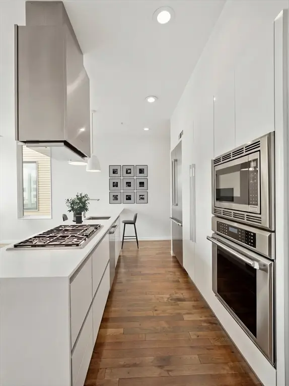 525 E 1st St #5, Boston, MA 02127 - #3