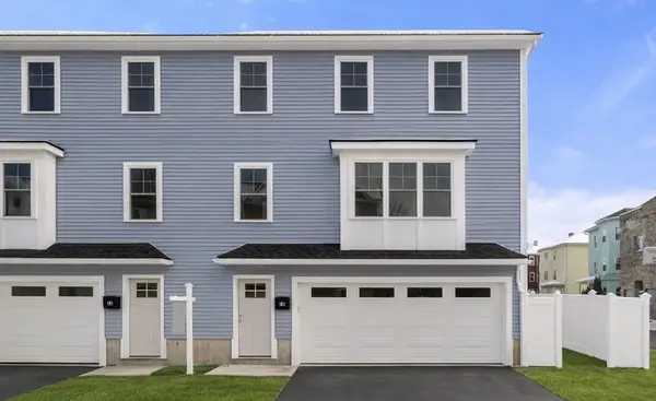 2 Lodi St #B, Worcester, MA 01608