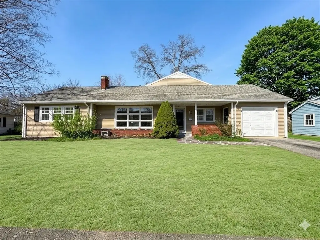 15 Alroy Rd, Weymouth, MA 02190 - #1