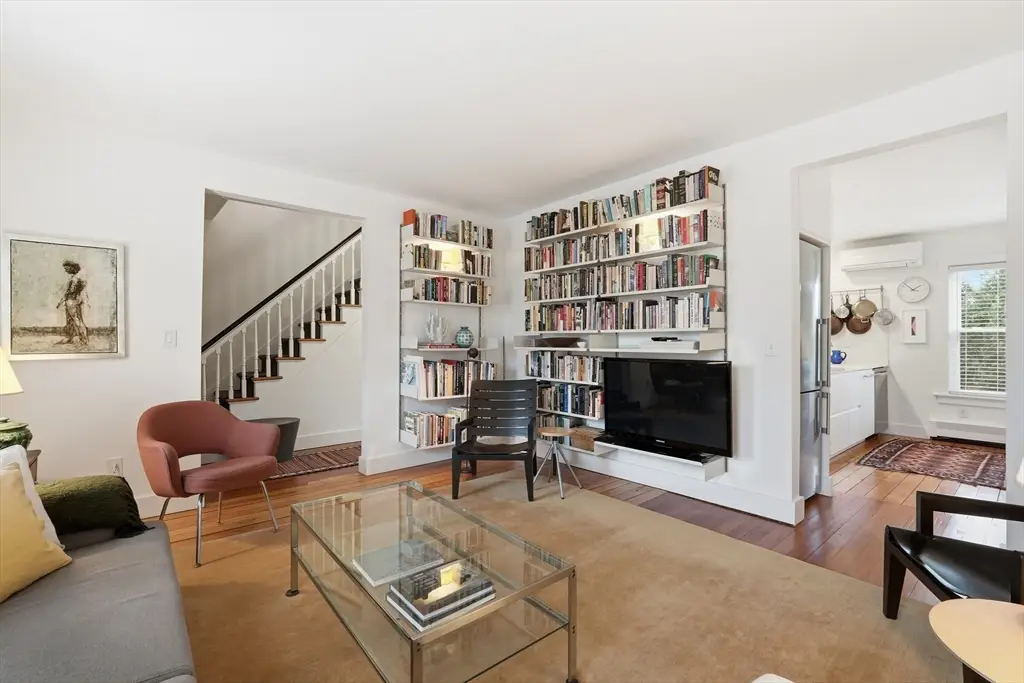 26 Winter St #26, Easthampton, MA 01027 - #1