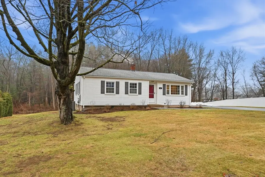 22 Fairhaven Dr, East Longmeadow, MA 01028 - #2