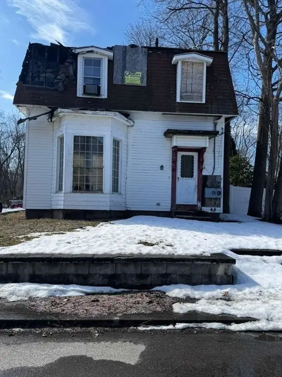 21 Park St, Athol, MA 01331 - #1