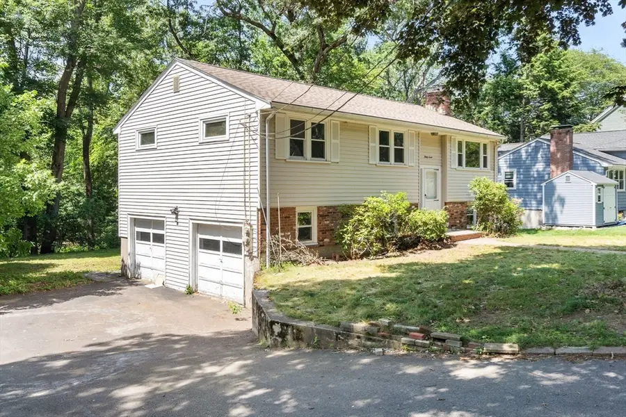 37 Freemont St, Lexington, MA 02421 - #2