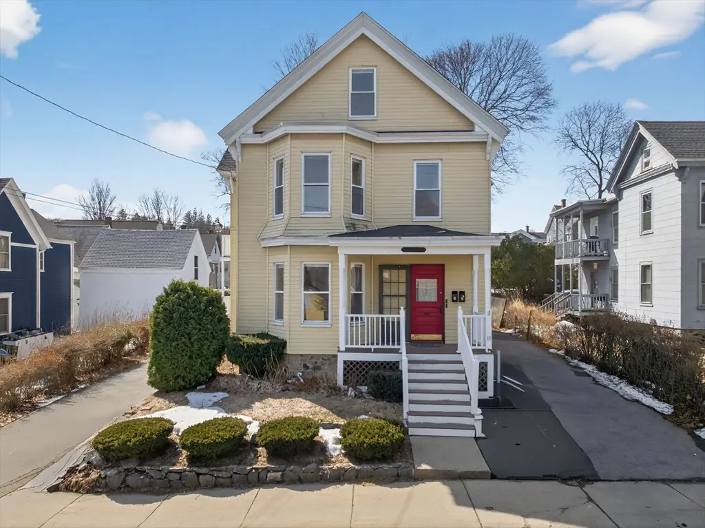 15 Hayden St, Marlborough, MA 01752 - #1