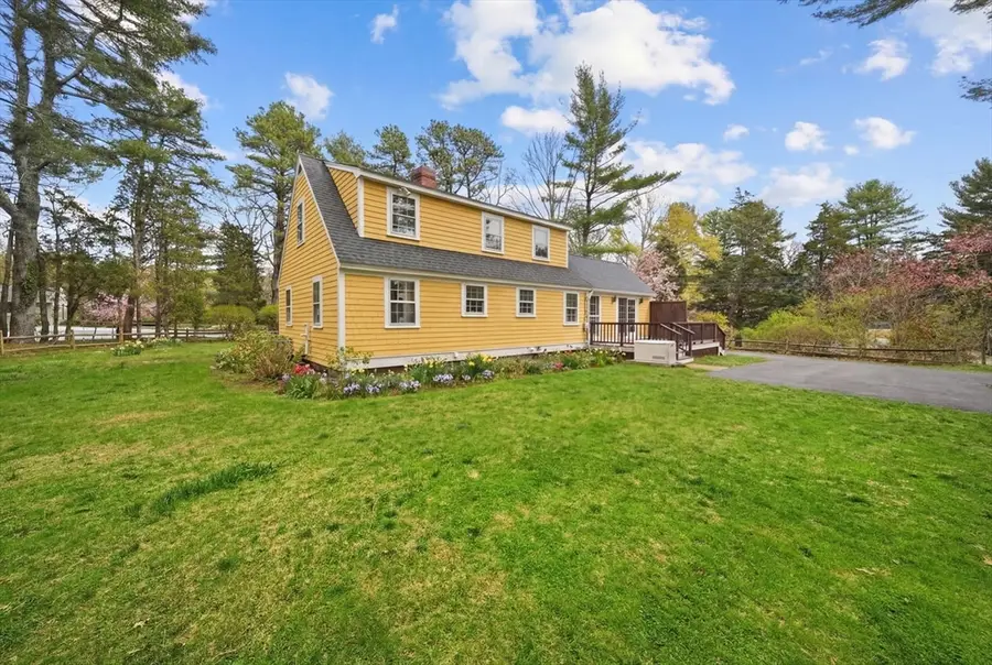 34 Winter St, Duxbury, MA 02332 - #3