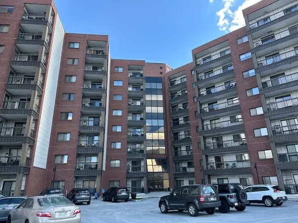 90 Quincy Shore Drive #404, Quincy, MA 02171